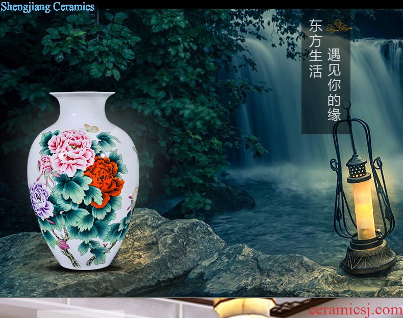 Jingdezhen ceramics hand-painted vases, flower arranging new Chinese style household adornment handicraft sitting room half a knife mud furnishing articles