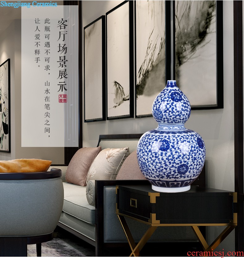 New Chinese style of jingdezhen ceramic hand-painted vases, furnishing articles Mesa of home sitting room adornment ornament TV ark act the role ofing is tasted