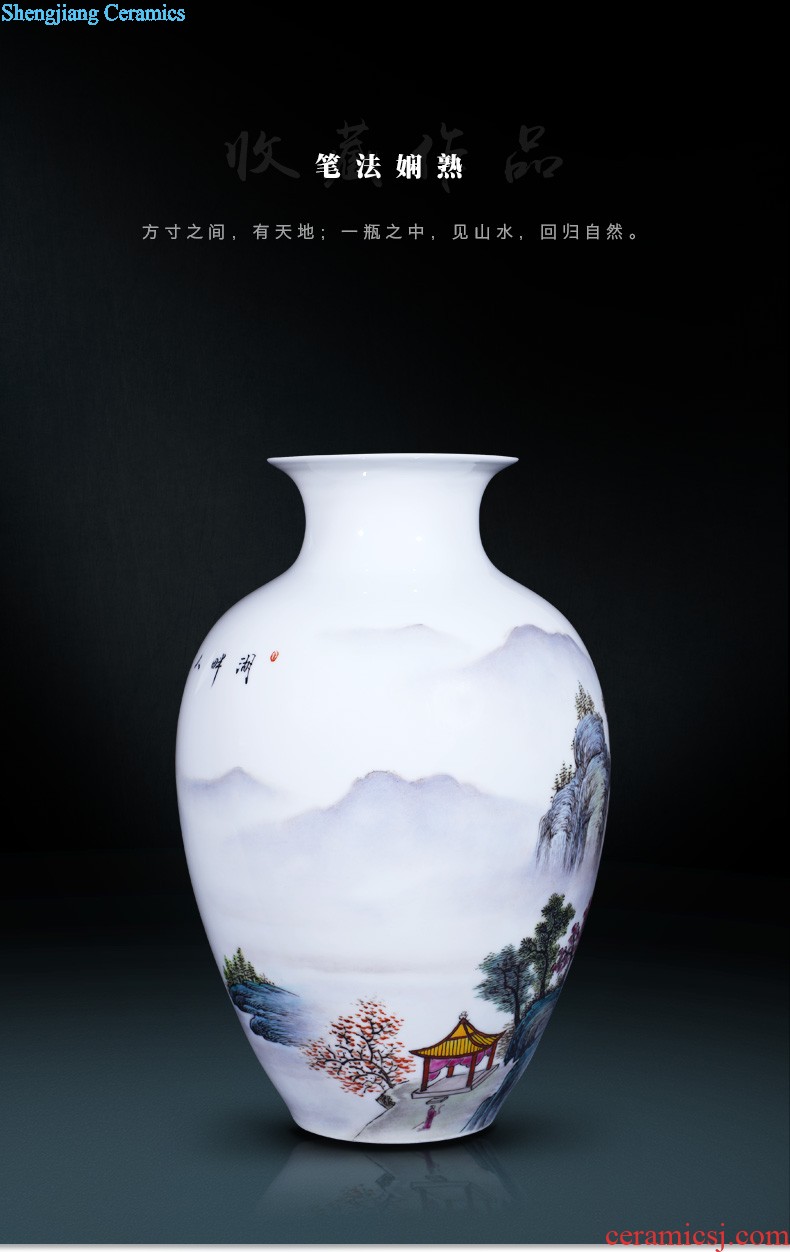 Jingdezhen blue and white porcelain vase penjing masters hand draw a tiger sitting room TV cabinet decoration decoration of Chinese style household