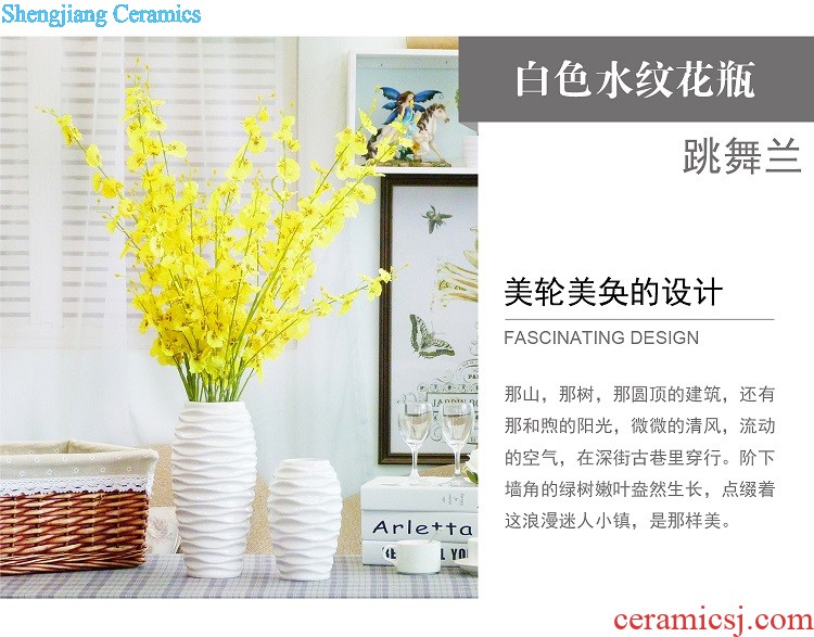 Jingdezhen ceramic ox furnishing articles home office TV ark creative arts and crafts opening gifts decorations