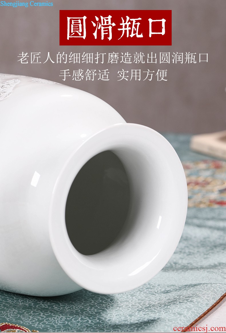 Jingdezhen ceramic vase furnishing articles creative home sitting room dry flower adornment porcelain ceramic bottle of restoring ancient ways furnishing articles