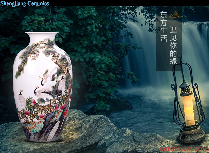 The Nordic mesa of contemporary and contracted vase furnishing articles Europe type restoring ancient ways of creative porcelain flower ball thickening