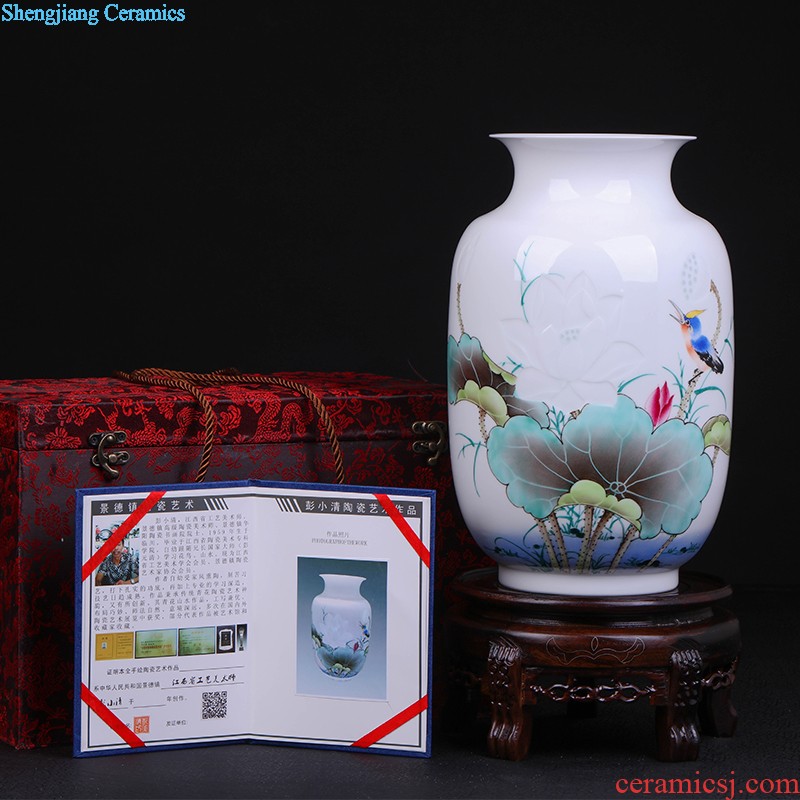 Jingdezhen ceramic classical large blue and white porcelain vase household living room flower arrangement of Chinese style restoring ancient ways is rich ancient frame furnishing articles