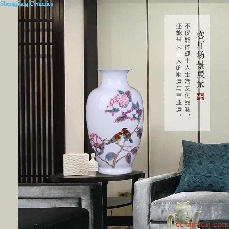 Jingdezhen ceramic furnishing articles The sitting room is master of flower arrangement vase decoration ceramics, hand-painted blue and white porcelain vase