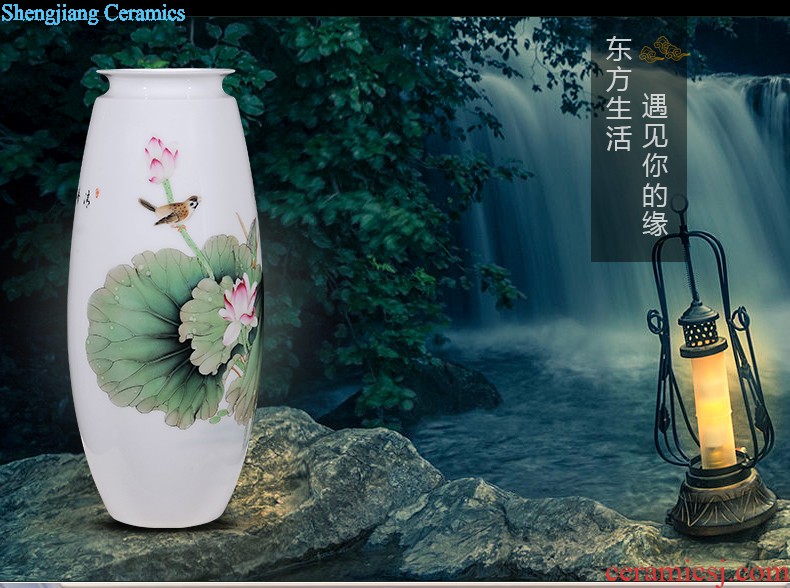 General household of Chinese style classical hand painted blue and white porcelain vase antique porcelain pot of jingdezhen ceramics handicraft furnishing articles