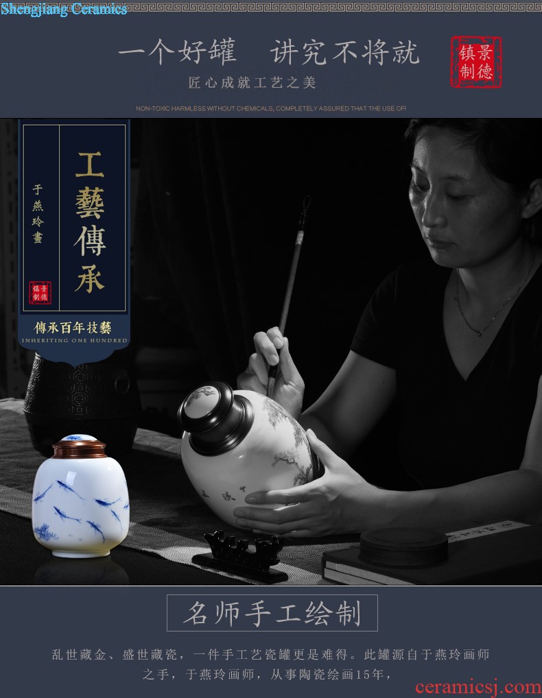 Famous master of hand-painted success vase of blue and white porcelain of jingdezhen ceramics furnishing articles rich ancient frame wine accessories