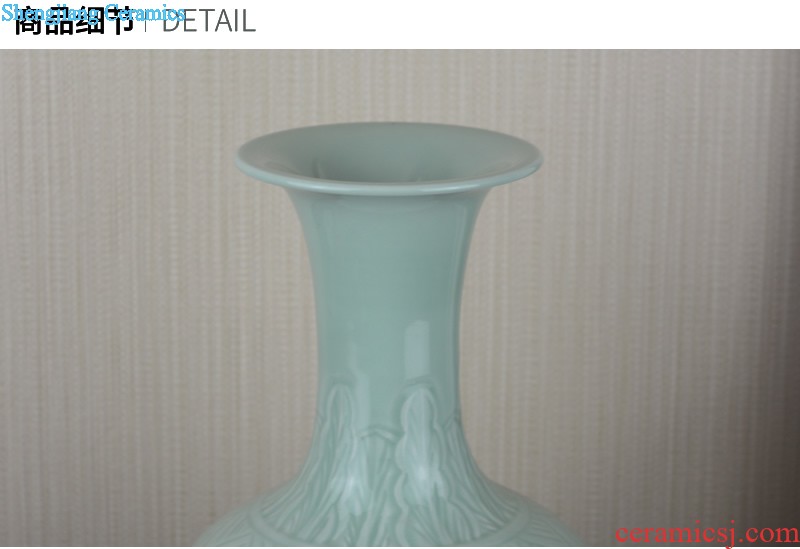 Jingdezhen ceramic hand-carved celadon vase Chinese style restoring ancient ways the sitting room is a strange flower, adornment is placed