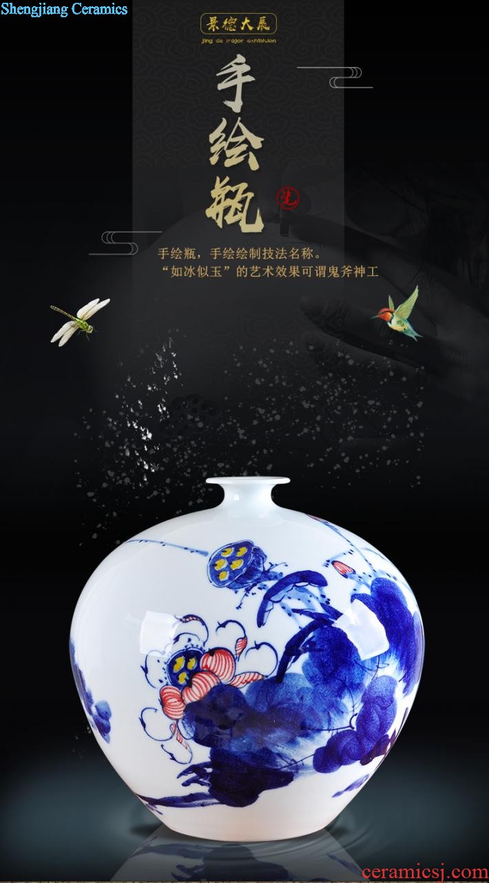 Jingdezhen ceramic feng shui gourd vases, furnishing articles sitting room small place decorative flower arranging Chinese style restoring ancient ways of creative home