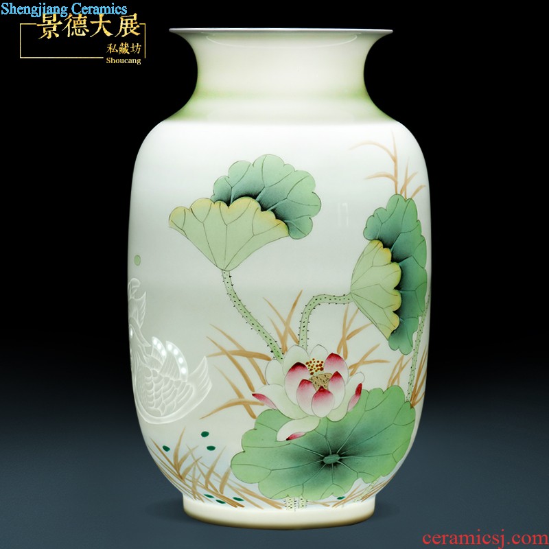 Antique hand-painted blue and white porcelain kiln vase furnishing articles sitting room flower arranging Chinese jingdezhen ceramics decoration