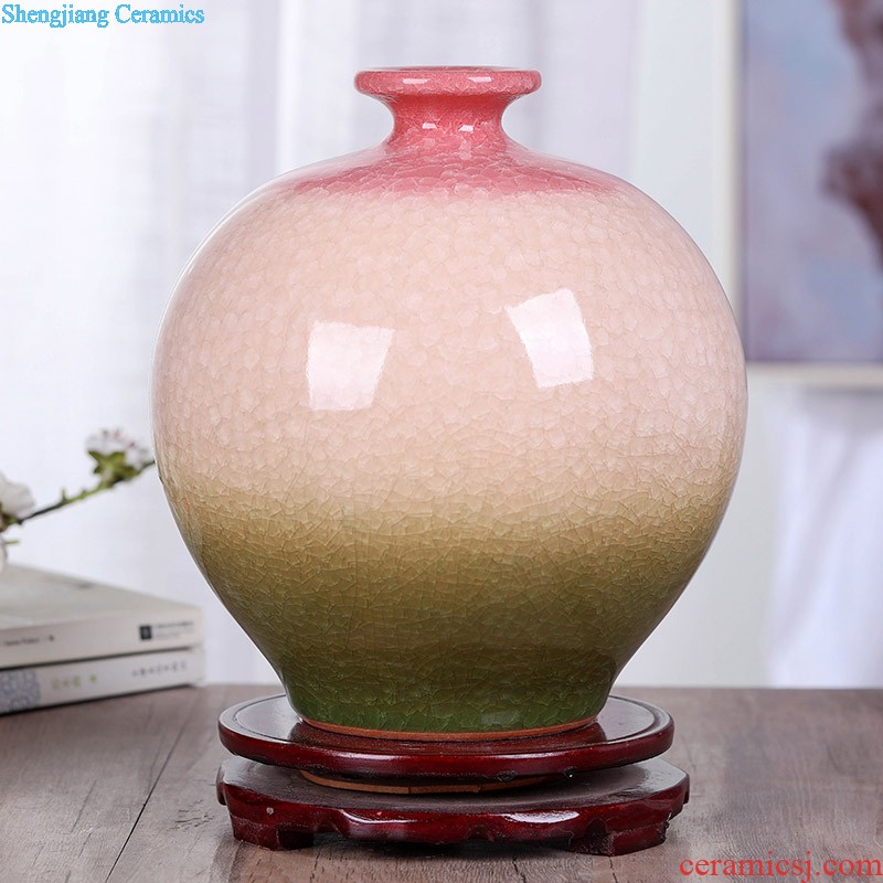 Jingdezhen porcelain brush pot mesa place office to receive a study creative style restoring ancient ways stationery business gifts