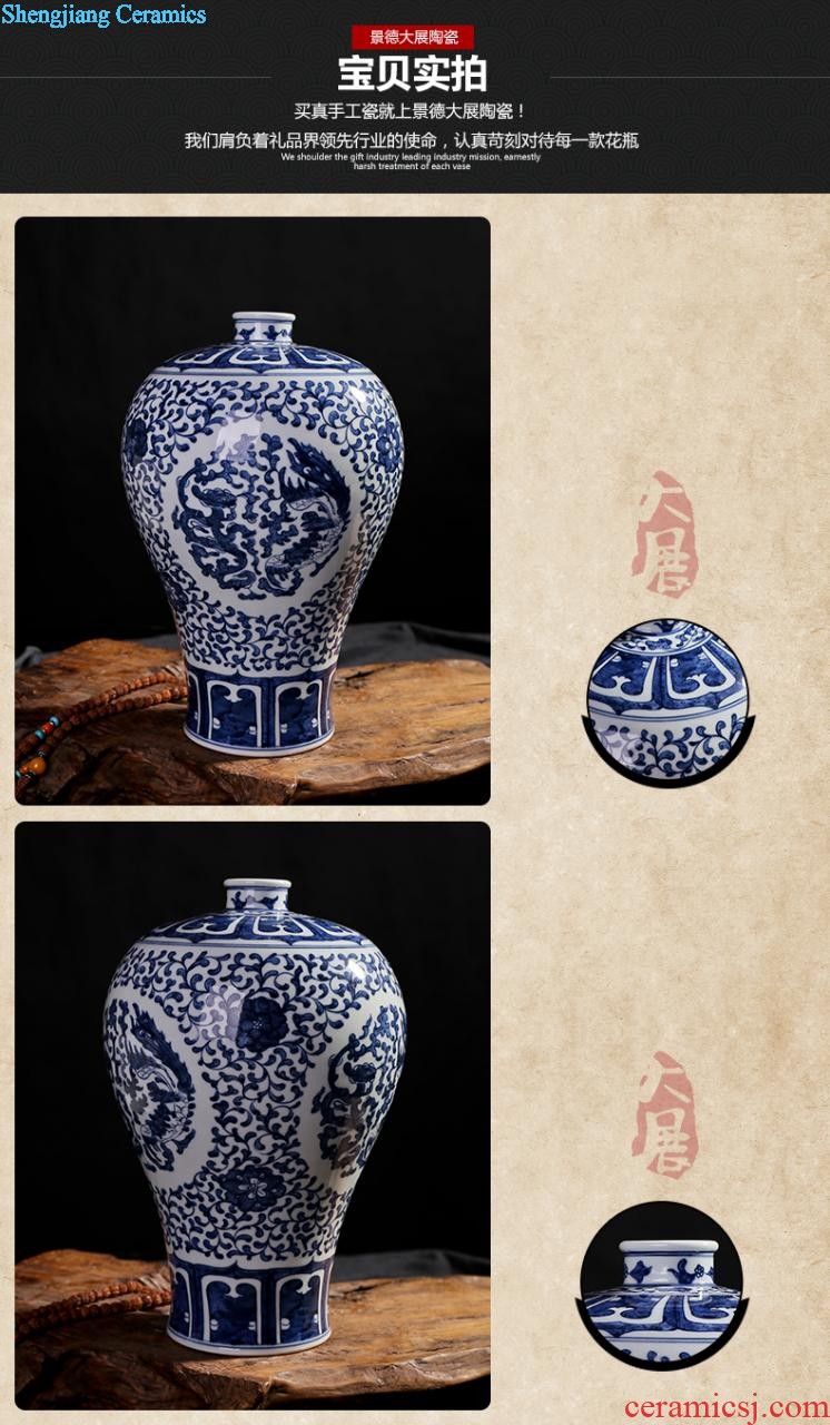 Blue and white porcelain vase, jingdezhen ceramic furnishing articles lucky bamboo handicraft classical flower arrangement porcelain household act the role ofing is tasted the living room