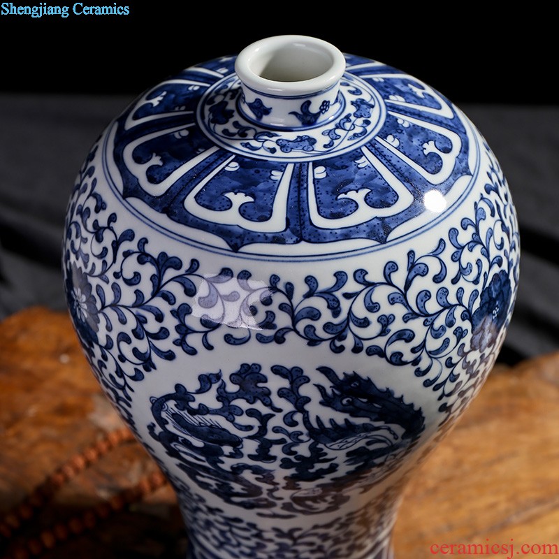 Blue and white porcelain vase, jingdezhen ceramic furnishing articles lucky bamboo handicraft classical flower arrangement porcelain household act the role ofing is tasted the living room