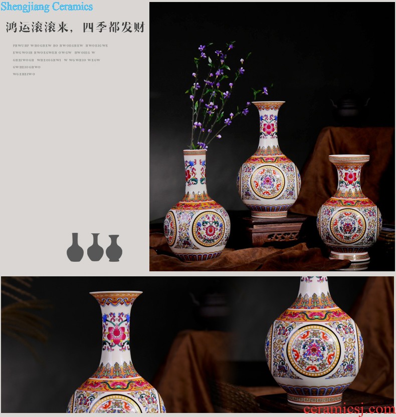 Creative vase is placed small sitting room ark adornment restaurant flower arranging mesa of contemporary and contracted ceramic household act the role ofing is tasted