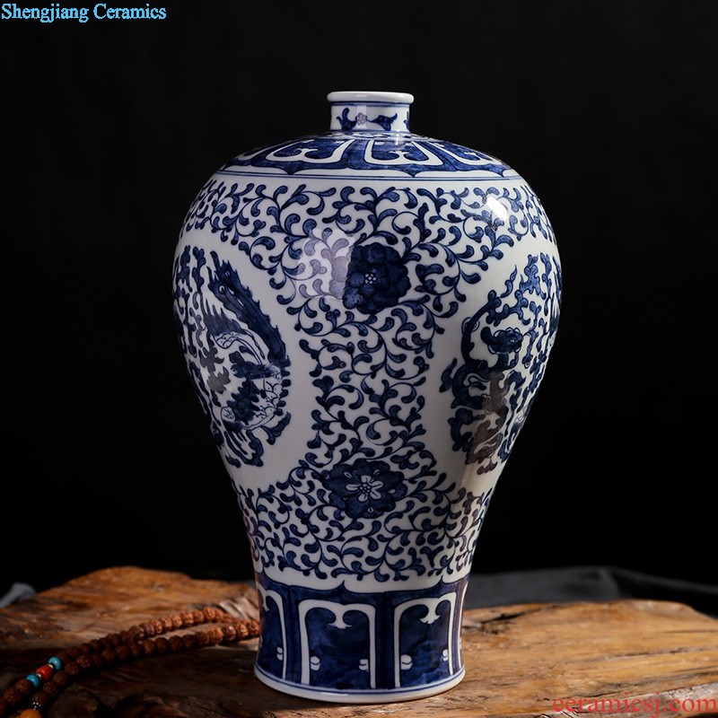 Blue and white porcelain vase, jingdezhen ceramic furnishing articles lucky bamboo handicraft classical flower arrangement porcelain household act the role ofing is tasted the living room