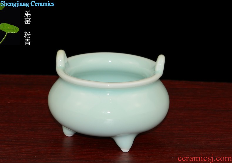 Jingdezhen ceramic ox furnishing articles home office TV ark creative arts and crafts opening gifts decorations