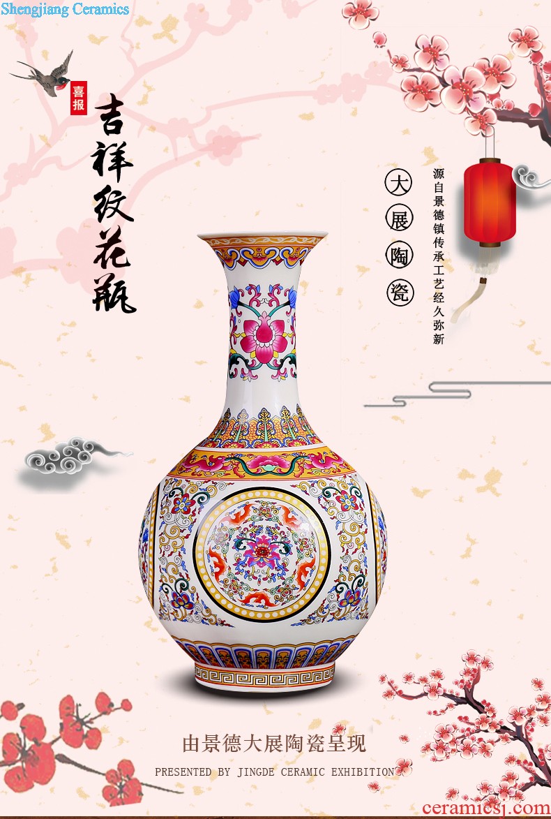 Creative vase is placed small sitting room ark adornment restaurant flower arranging mesa of contemporary and contracted ceramic household act the role ofing is tasted