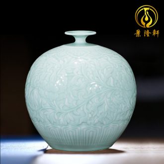 Master of jingdezhen ceramic knife clay hand-painted vase household flower arrangement sitting room TV ark adornment handicraft furnishing articles