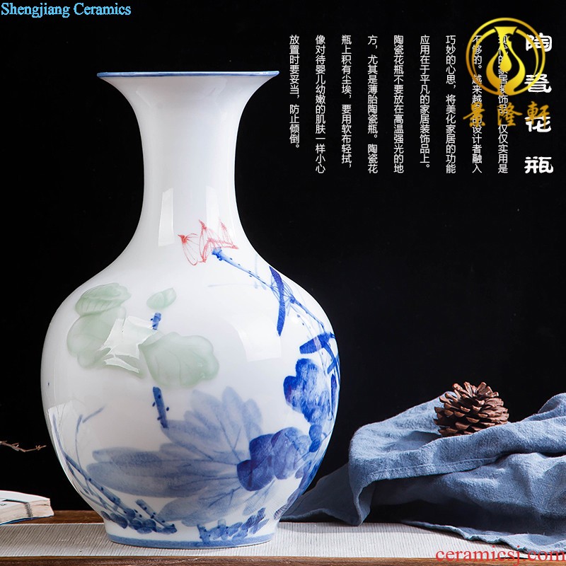 Jingdezhen ceramics Hand painted blue and white porcelain vase handicraft carving sitting room ark furnishing articles home decoration