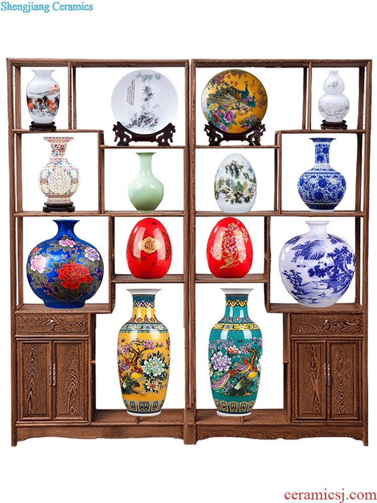 Jingdezhen ceramics furnishing articles home decorations hanging dish handicraft sitting room ark figure decoration plate of black with a silver spoon in her mouth