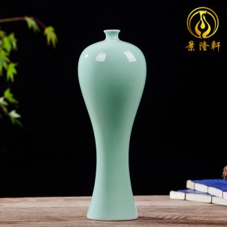 Jingdezhen ceramics vases, contemporary and contracted place flower arranging small porcelain wine handicraft decorative household items