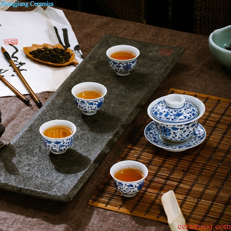 Blue and white porcelain of jingdezhen ceramic tea set nine domain 8 head tea set suits Chinese hand-painted teacup under the glaze of a complete set of the teapot