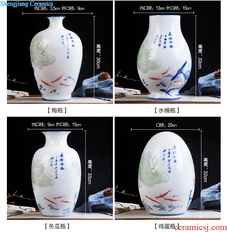 Jingdezhen ceramics Hand painted blue and white porcelain vase handicraft carving sitting room ark furnishing articles home decoration