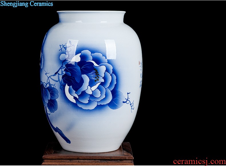 Jingdezhen ceramics furnishing articles act the role ofing is tasted household decoration of Chinese style decoration plate sitting room porch ark TV ark