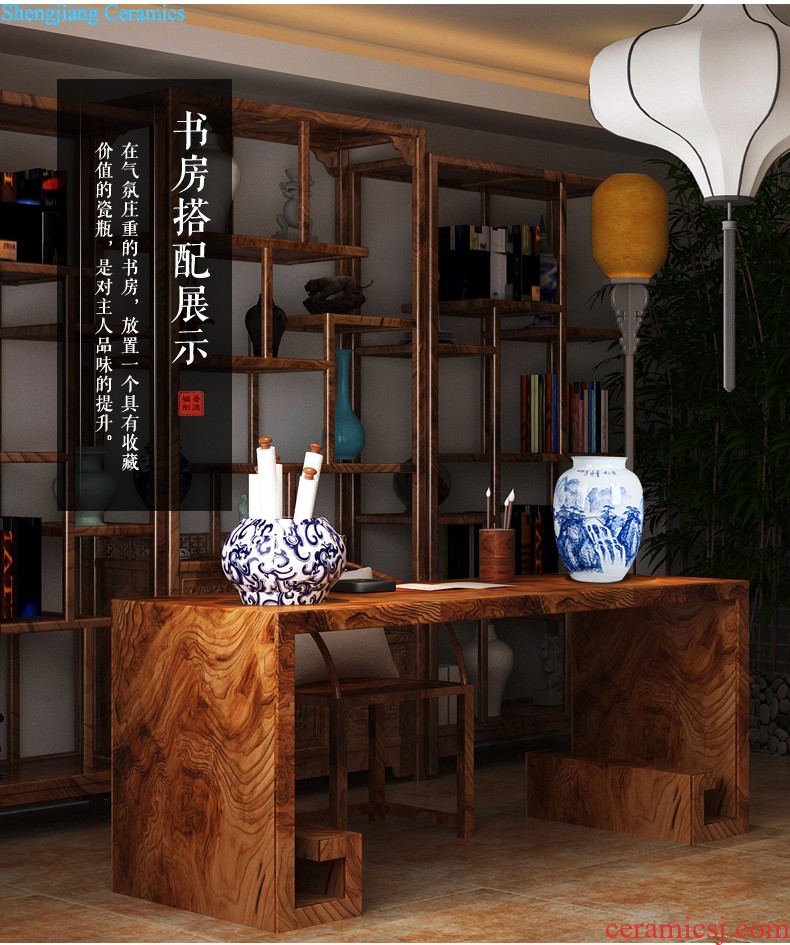 Jingdezhen ceramics furnishing articles act the role ofing is tasted household decoration of Chinese style decoration plate sitting room porch ark TV ark