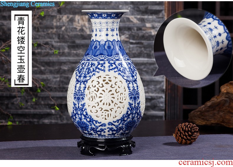 Jingdezhen ceramics vase of contemporary and contracted home sitting room handicraft wine creative egg ornament furnishing articles