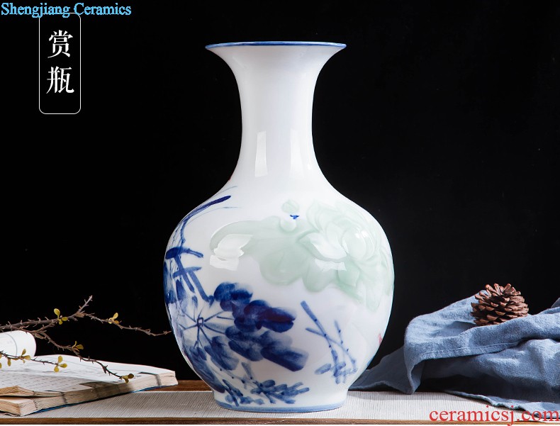 Jingdezhen ceramics Hand painted blue and white porcelain vase handicraft carving sitting room ark furnishing articles home decoration