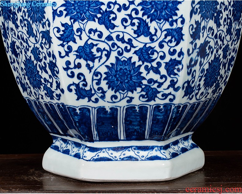 Jingdezhen ceramics vase antique blue-and-white large flower arranging new porch sitting room of Chinese style household act the role ofing is tasted furnishing articles