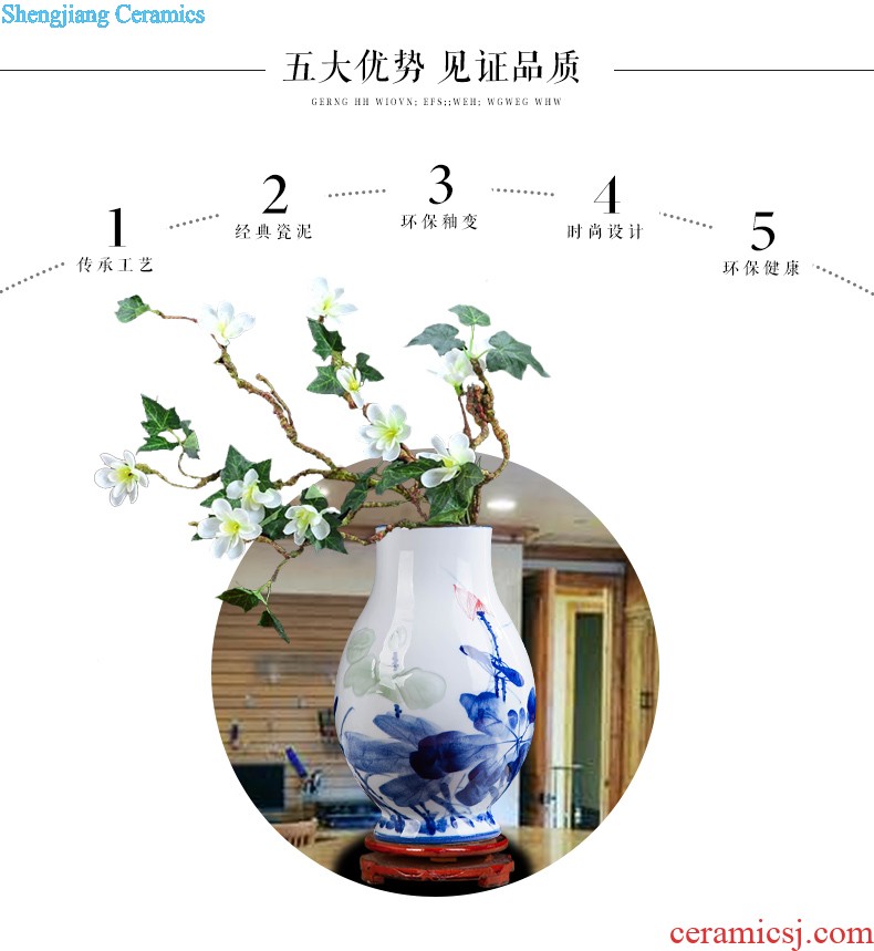 Jingdezhen ceramics Hand painted blue and white porcelain vase handicraft carving sitting room ark furnishing articles home decoration