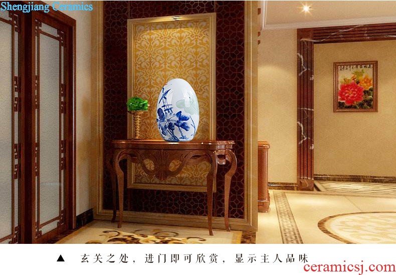 Jingdezhen ceramics Hand painted blue and white porcelain vase handicraft carving sitting room ark furnishing articles home decoration