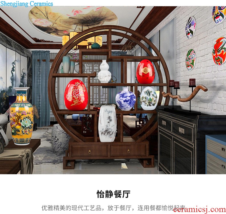 Jingdezhen ceramics furnishing articles home decorations hanging dish handicraft sitting room ark figure decoration plate of black with a silver spoon in her mouth