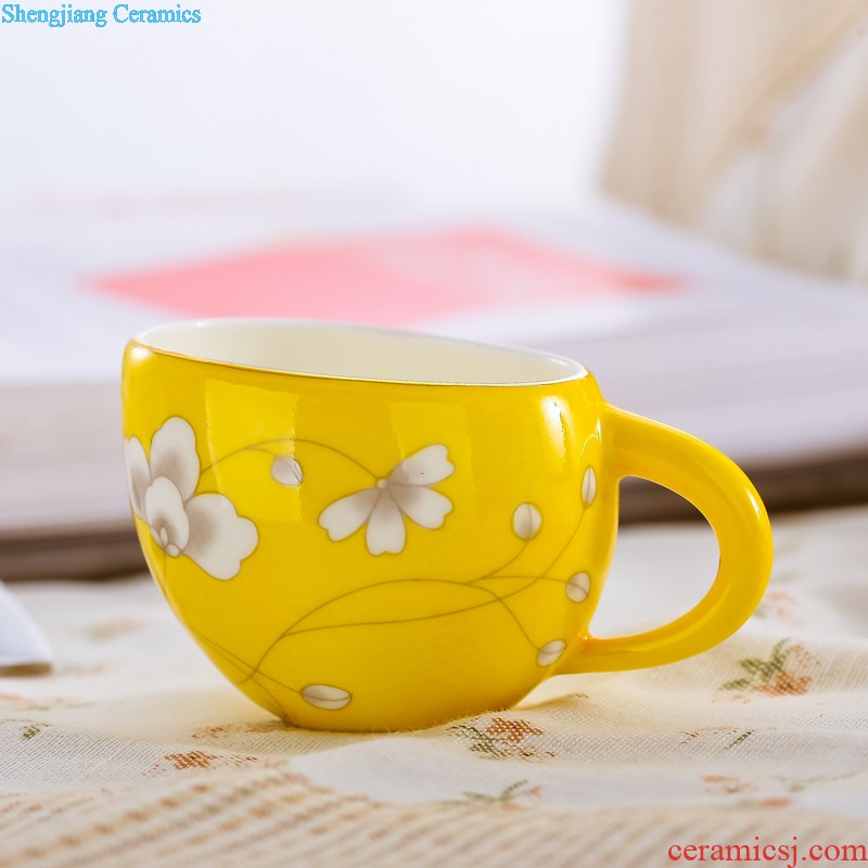 Jingdezhen ceramic tea set nine domain 6 grilled red flowers, tea cups tureen suits Hand 絵 four unity