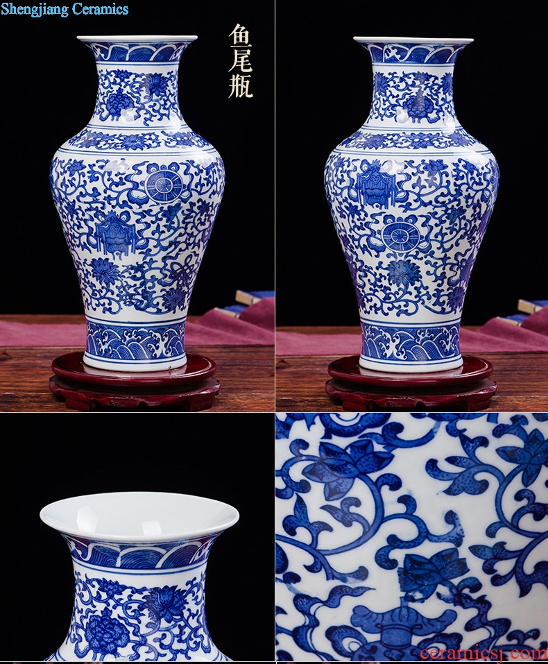 Jingdezhen chinaware lotus of blue and white porcelain vase decoration modern household act the role ofing is tasted crafts ambry furnishing articles