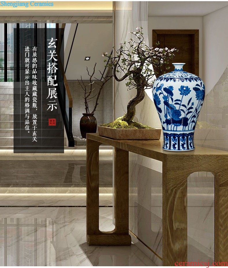 Jingdezhen ceramics vase antique blue-and-white large flower arranging new porch sitting room of Chinese style household act the role ofing is tasted furnishing articles