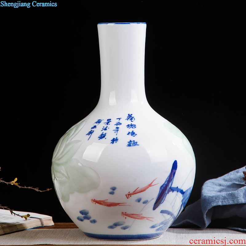 Jingdezhen ceramics Hand painted blue and white porcelain vase handicraft carving sitting room ark furnishing articles home decoration