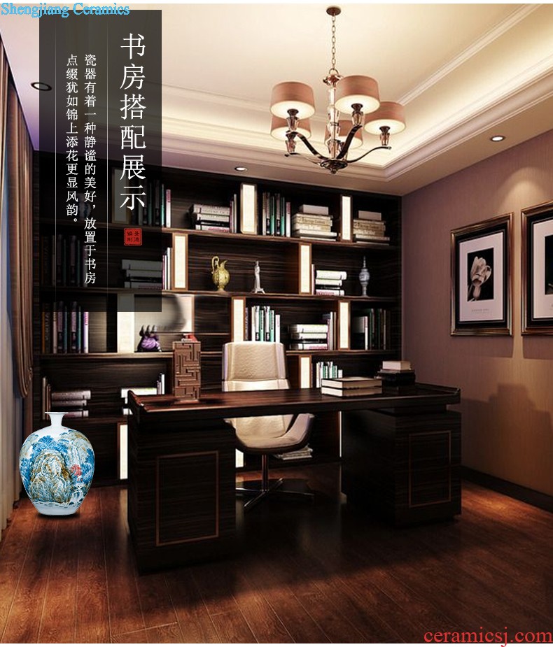 The jingdezhen ceramics by hand throwing carve shadow qdu vase porch hotel villa home decoration furnishing articles