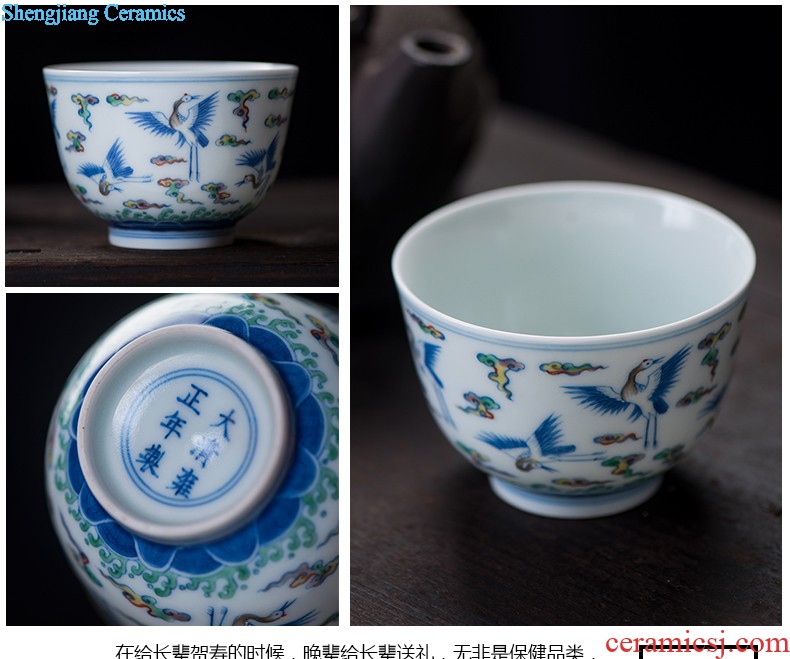 Jingdezhen blue and white porcelain dish dish dish bone porcelain tableware bone plate plate 6 inches Chinese style pastry cake plate