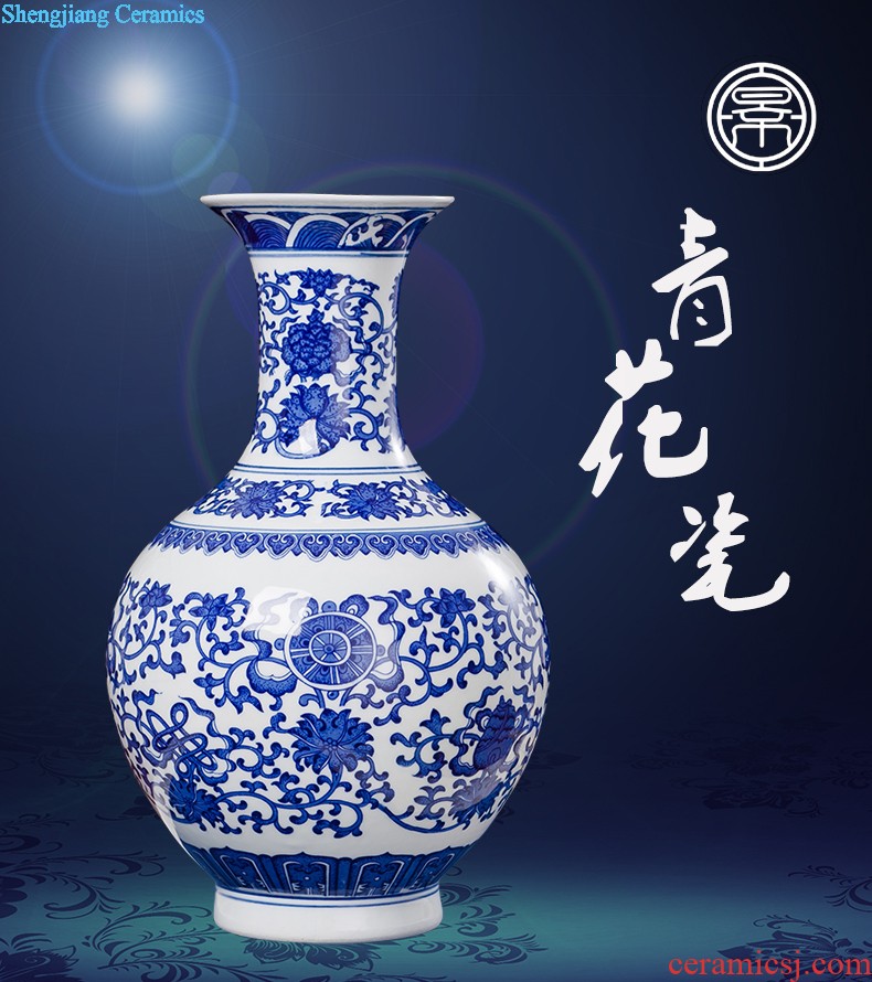 Jingdezhen chinaware lotus of blue and white porcelain vase decoration modern household act the role ofing is tasted crafts ambry furnishing articles