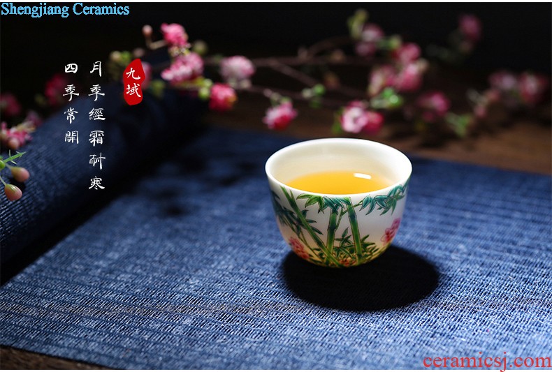 Jingdezhen ceramic sample tea cup tea kungfu tea cup archaize color in color cylinder cup chicken fights the small cup