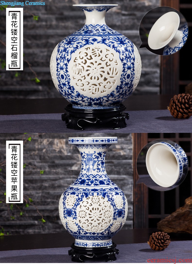 Jingdezhen ceramics vase of contemporary and contracted home sitting room handicraft wine creative egg ornament furnishing articles