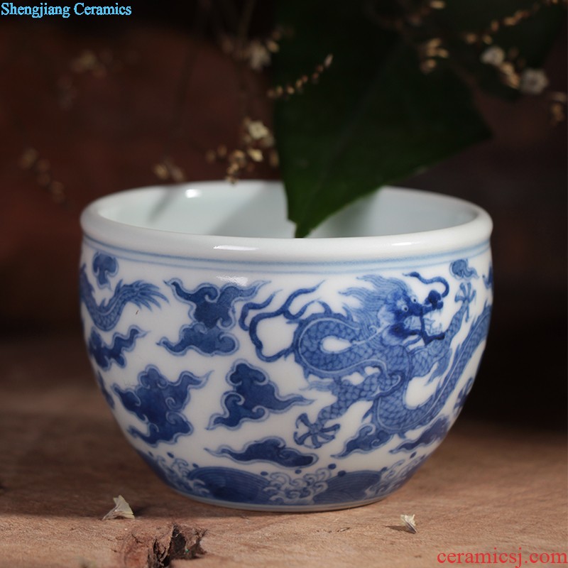 Jingdezhen ceramic masters cup sample tea cup hand-painted kung fu tea cup by hand, bucket color cup but small cylinder shape cups