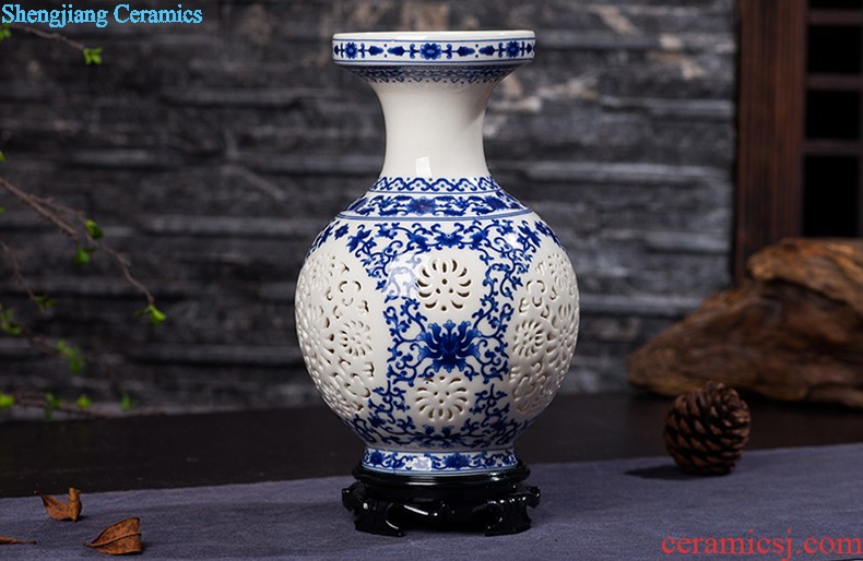 Jingdezhen ceramics modern creative practical household porcelain brush pot office supplies decoration decoration gifts