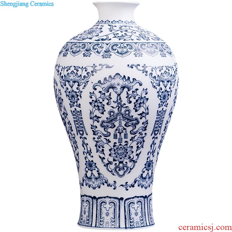 Jingdezhen ceramics furnishing articles household decorations hanging dish sitting room ark decoration plate festival Chinese arts and crafts