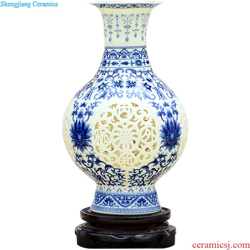 Blue and white ceramics jingdezhen large hand-painted vases, flower arrangement sitting room porch decoration of Chinese style household furnishing articles