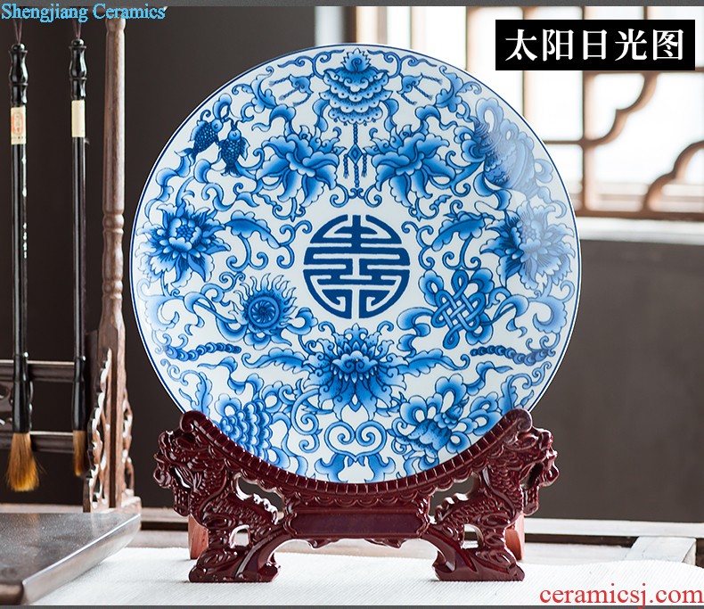 Jingdezhen ceramics furnishing articles household decorations hanging dish sitting room ark auspicious decoration plate of Chinese arts and crafts