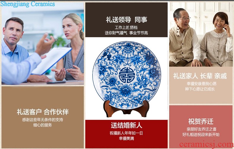 Jingdezhen ceramics furnishing articles household decorations hanging dish sitting room ark auspicious decoration plate of Chinese arts and crafts