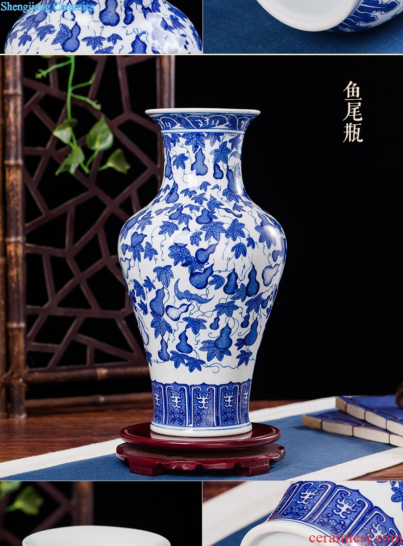 Jingdezhen ceramic porcelain plate painting landscapes The mural wall act the role ofing sitting room hangs a picture on the glaze color antique carved decorative furnishing articles